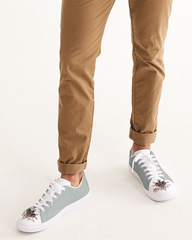 Gospel message John 3:16 Men's Faux-Leather Sneaker