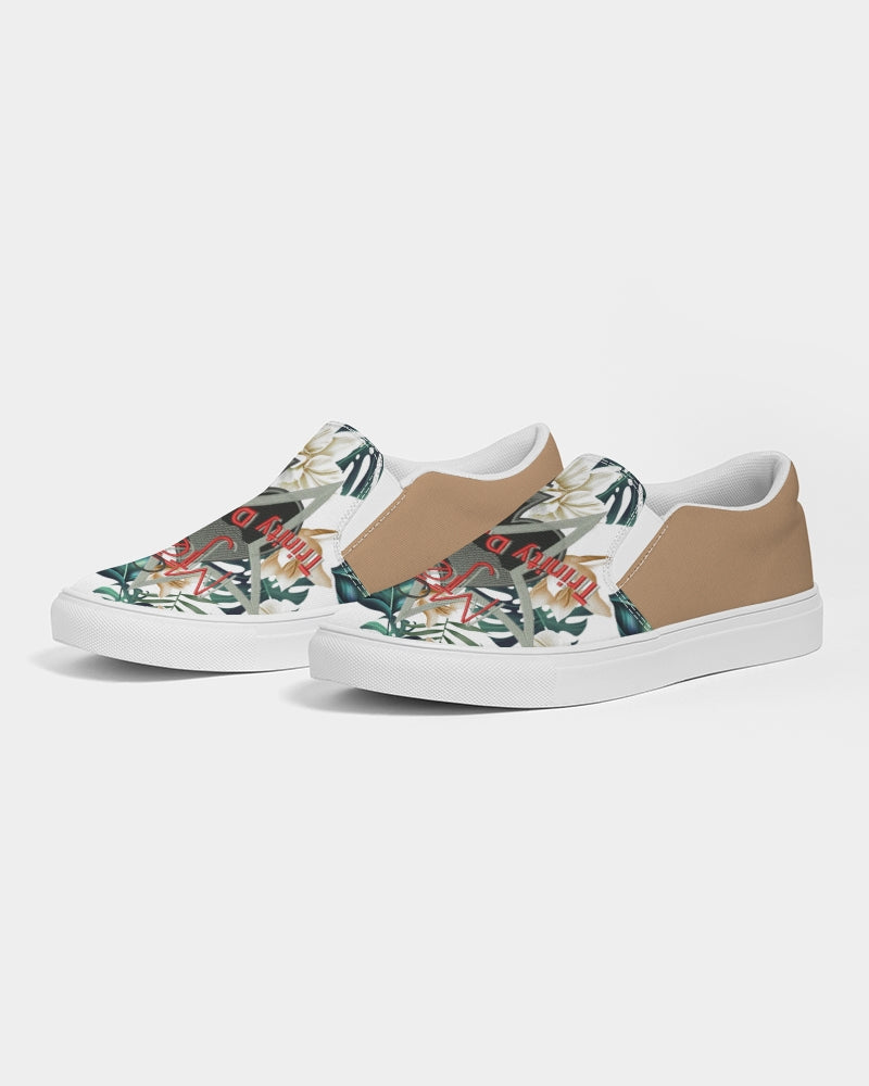 Rosewood by Marvin Jeans and Trinity D Marvin Men's Slip-On Canvas Shoe