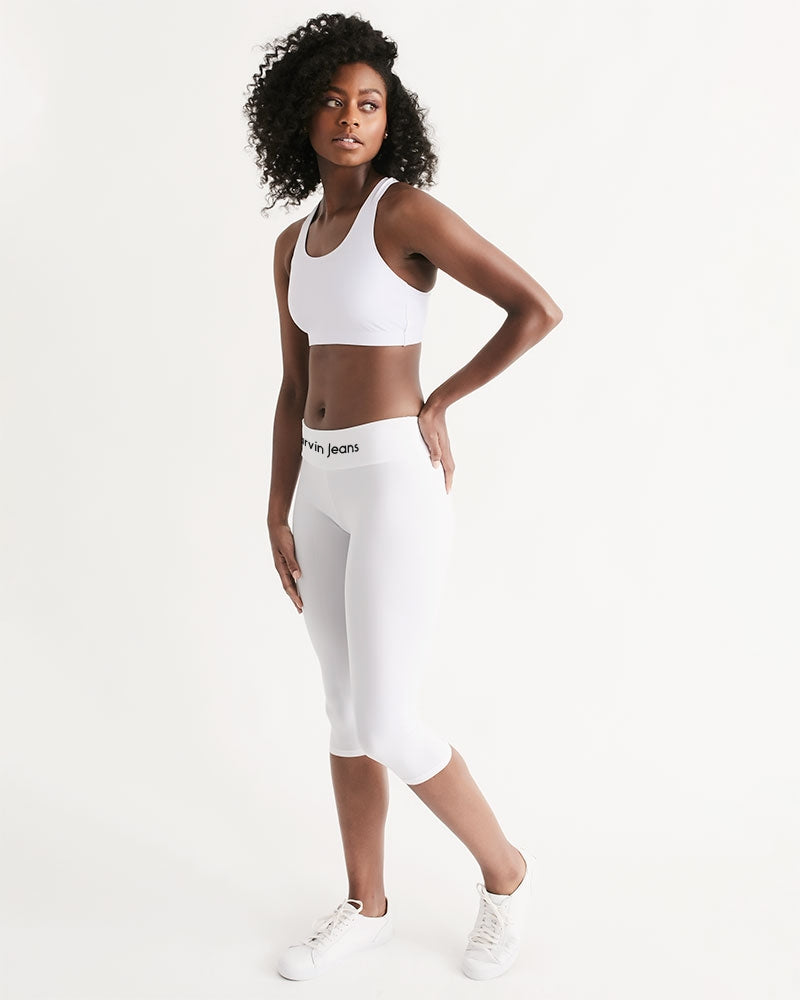 Glorious brand BY MARVIN JEANS Women's Mid-Rise Capri